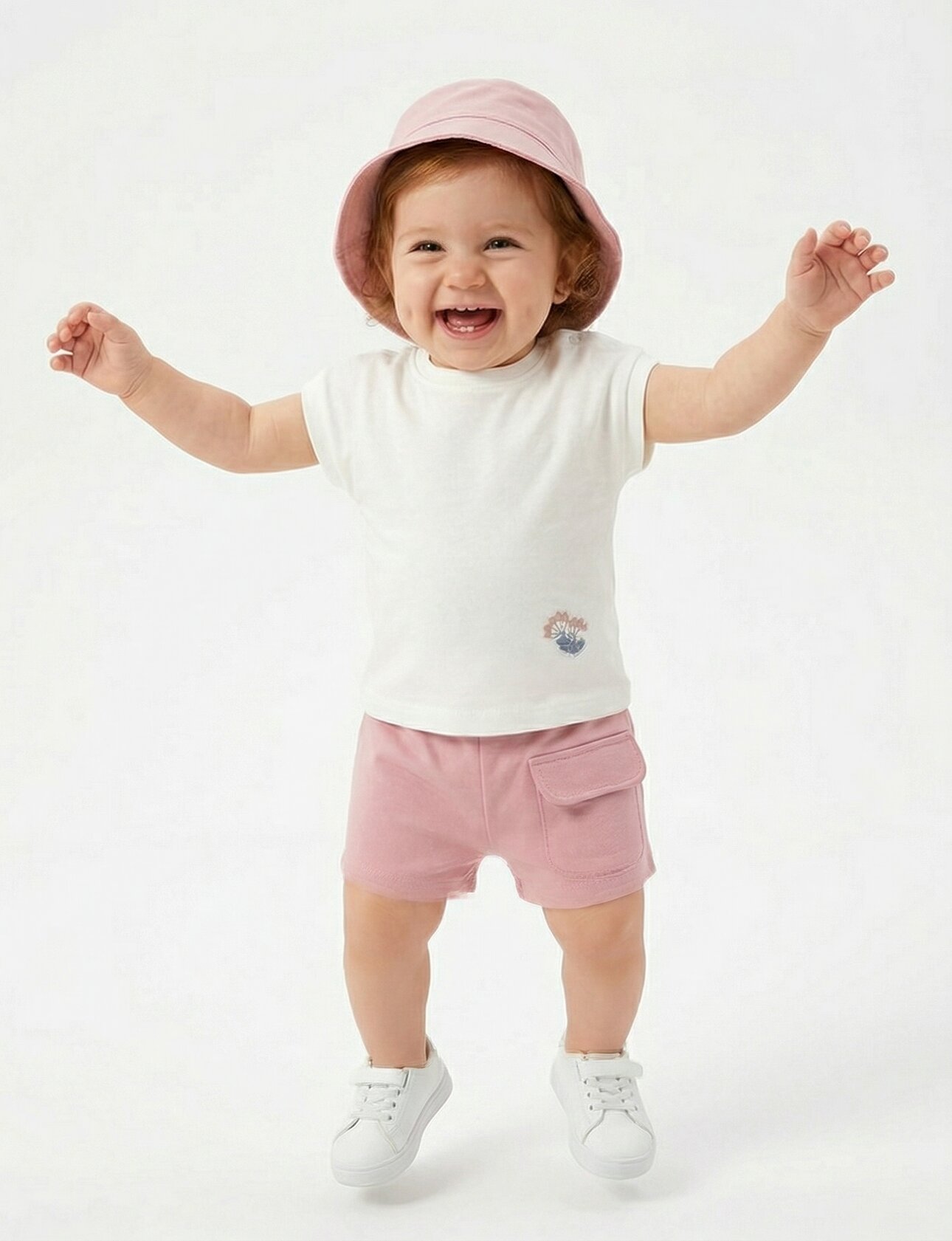 Pamuklu Çiçek İşlemeli Şapkalı Şortlu 3lu Kız Bebek Takım