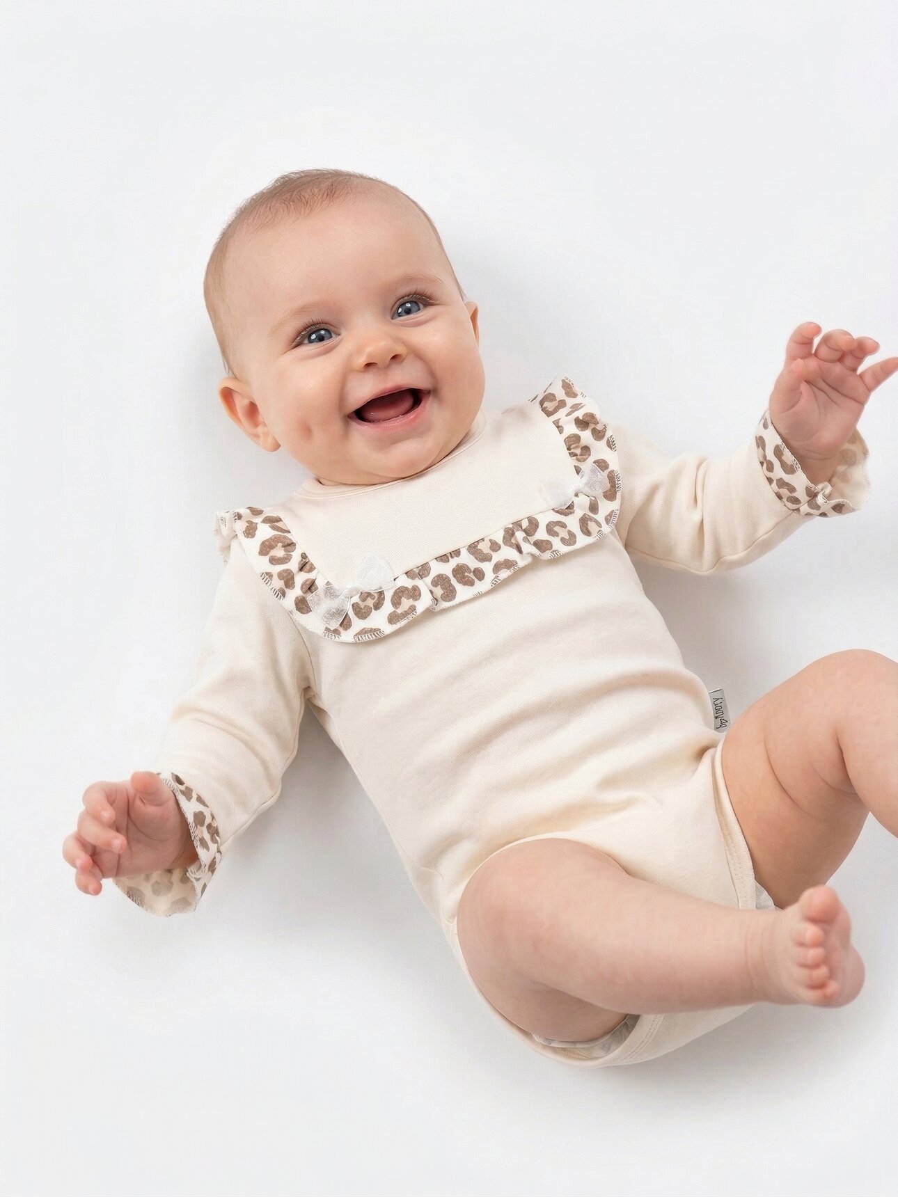 Pamuklu Fırfır Detaylı Kız Bebek Tulum