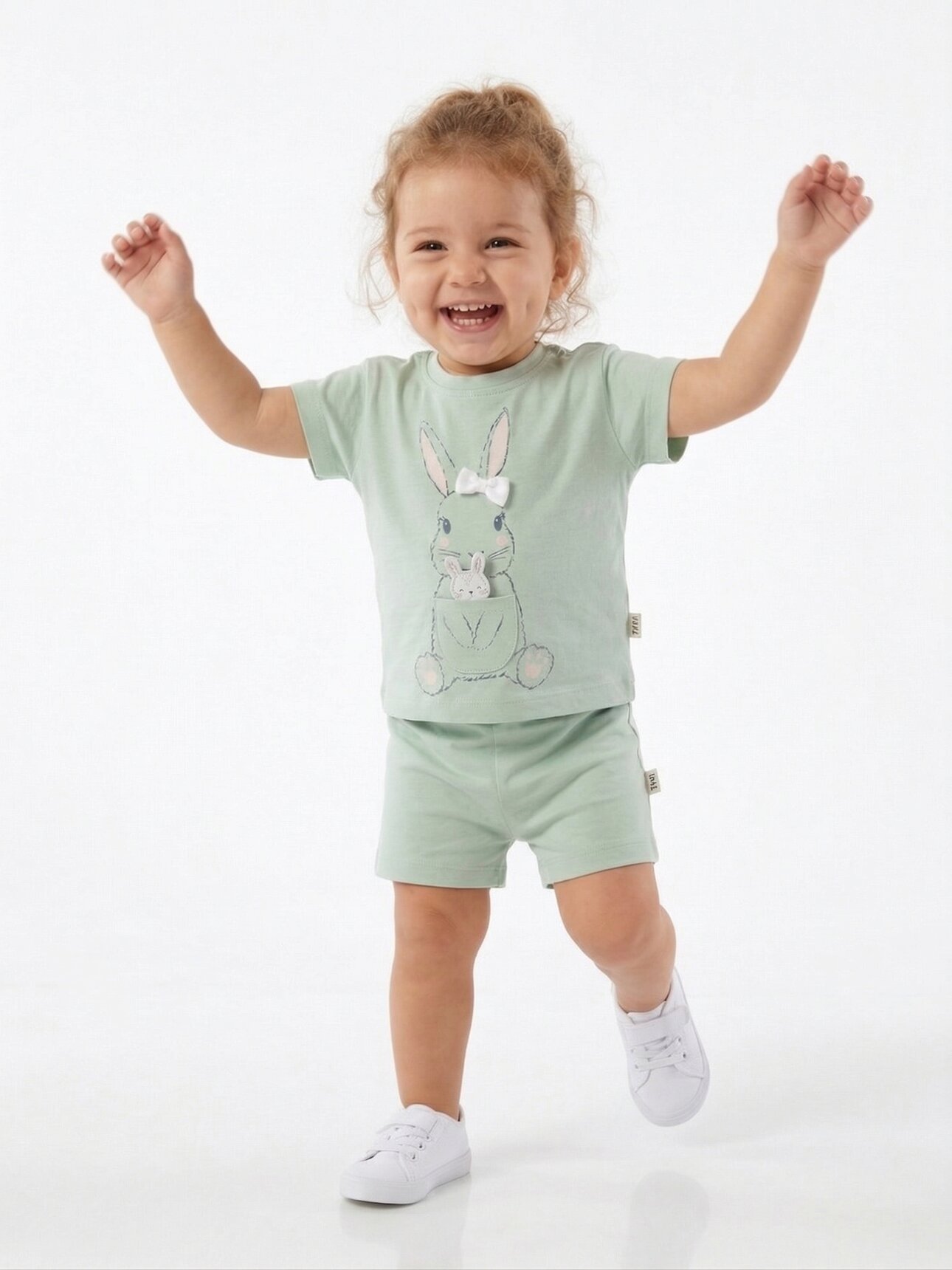 Pamuklu Organik Tavşan Detaylı Kız Bebek 2li Şortlu Takım