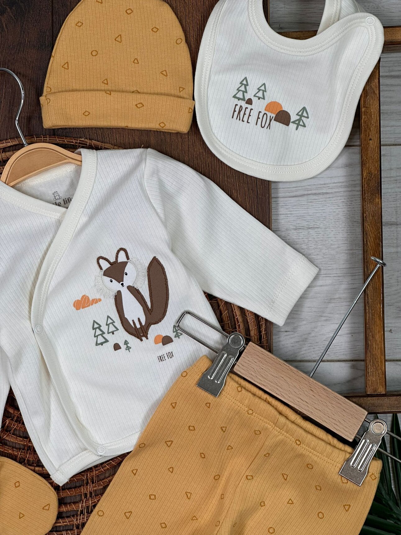 Pamuklu Tilki Desenli Erkek Bebek 5li Set Hastane Çıkışı