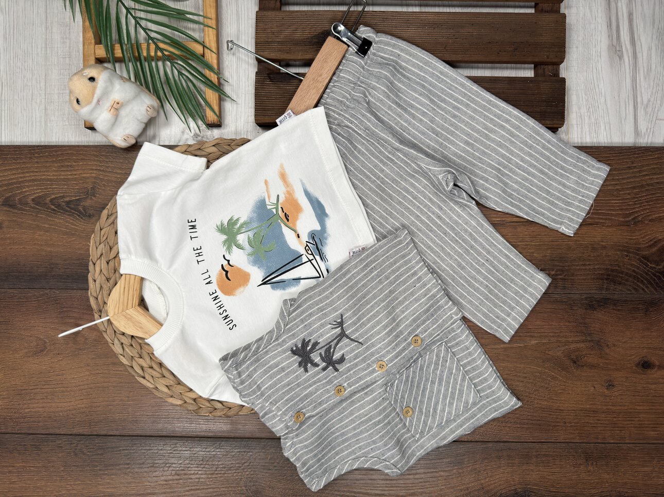 Pamuklu Çizgili Palmiye Detaylı 3lü Erkek Bebek Takım