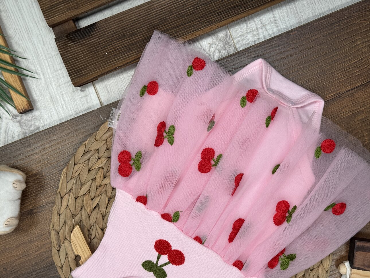 Kiraz Detaylı Kız Bebek Elbise