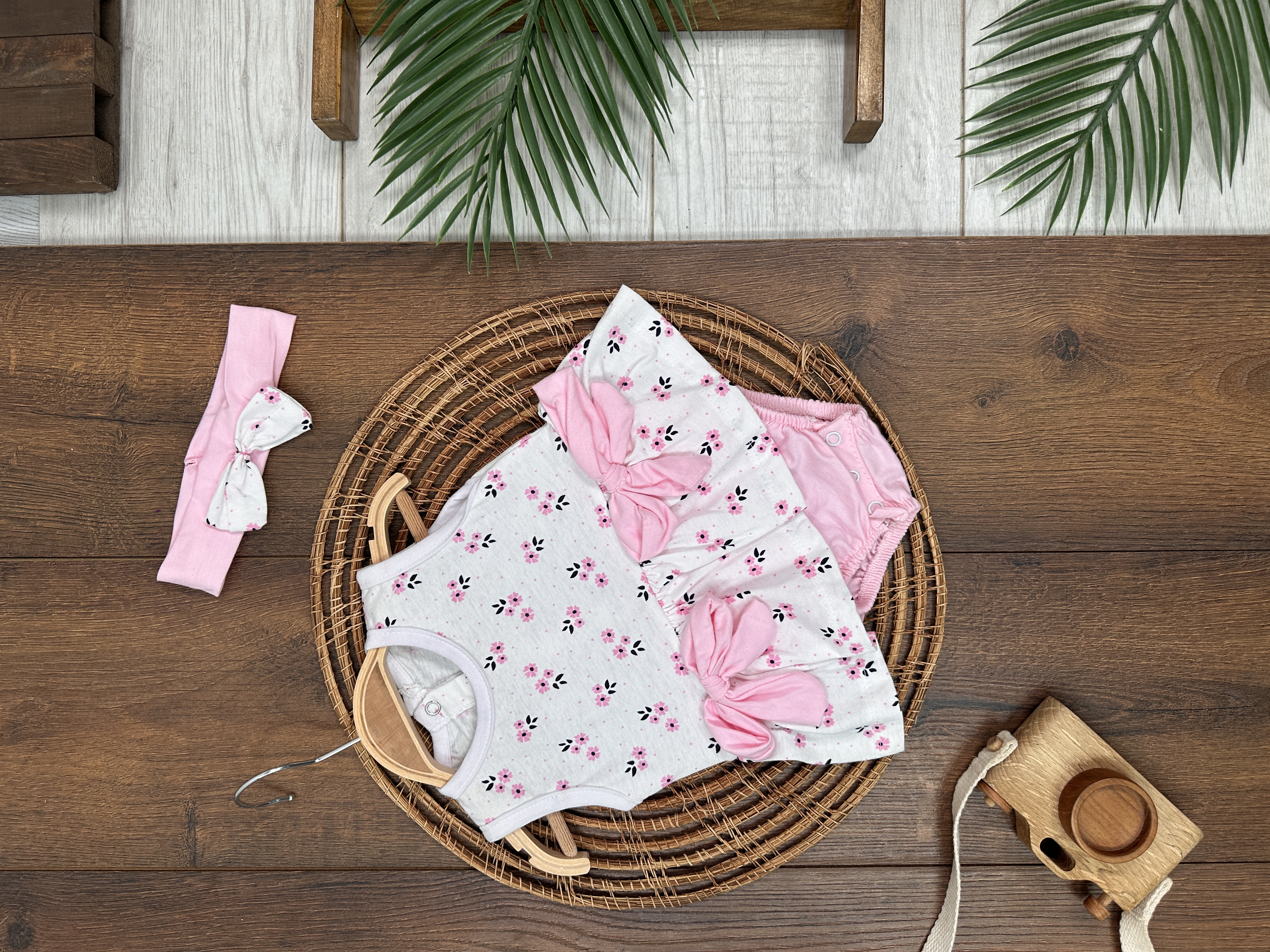 BEYAZ PEMBE YENI SEZON KIZ ÇOCUK & ASKILI KOL BEBEK ELBİSE BİSİKLET YAKA ZIBIN